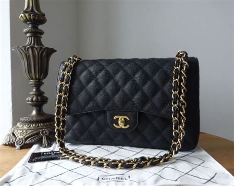 chanel timeless e 2.55 differenze|Chanel's Timeless Classic: A Deep Dive into the 2.55 Bag.